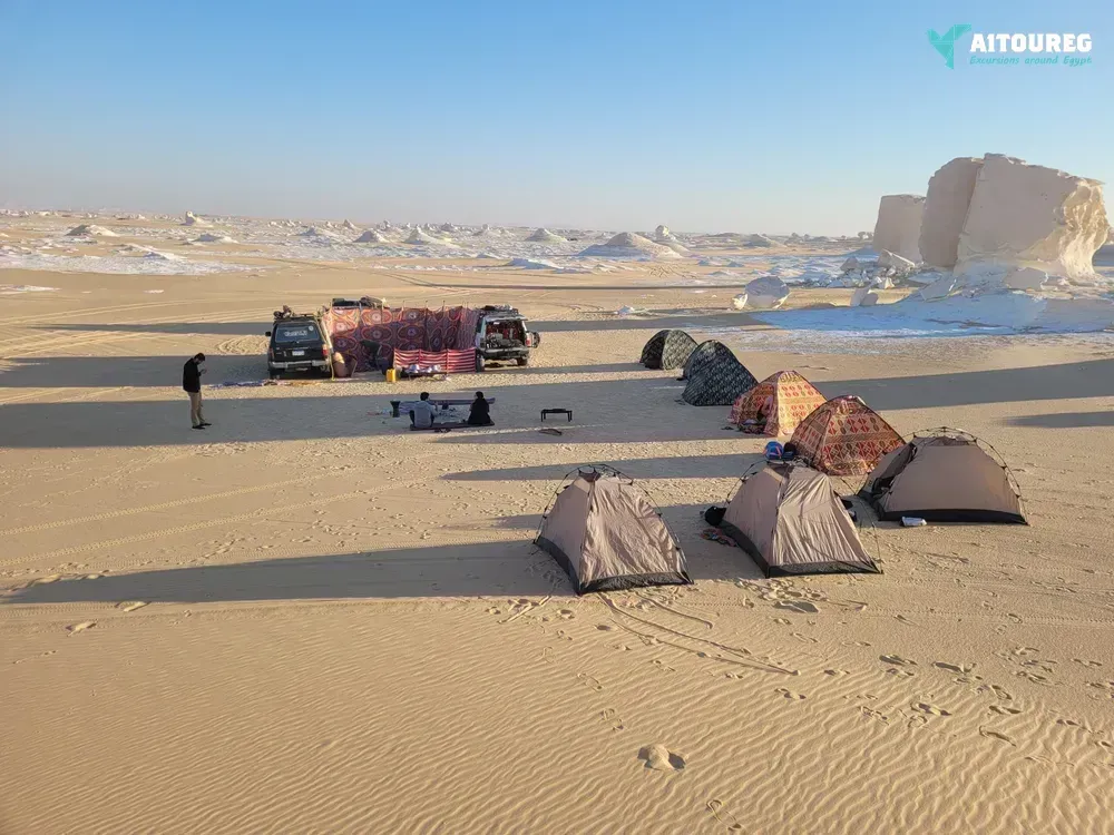 2 day tour to the white desert from sahel hashesh by flight