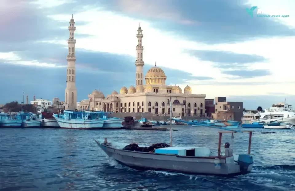20-Day Egypt Tour Package: Explore Wonders, Safety & Luxury!
