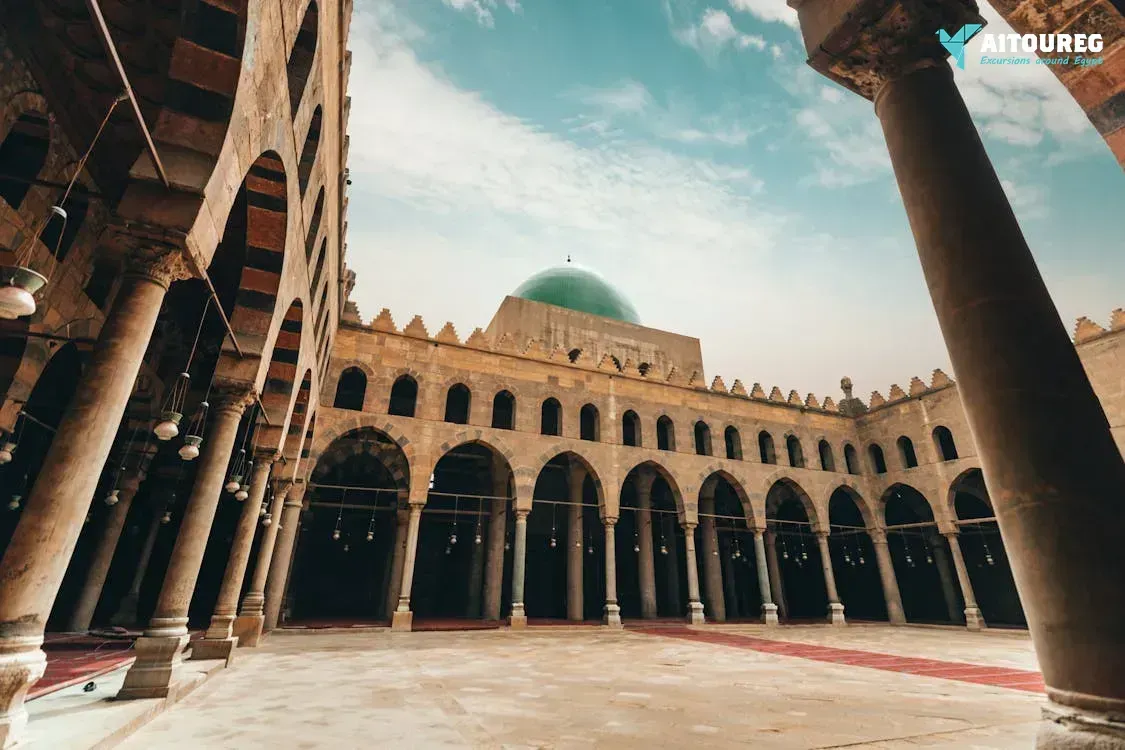 Three-day tour to Cairo from Hurghada by private vehicle.