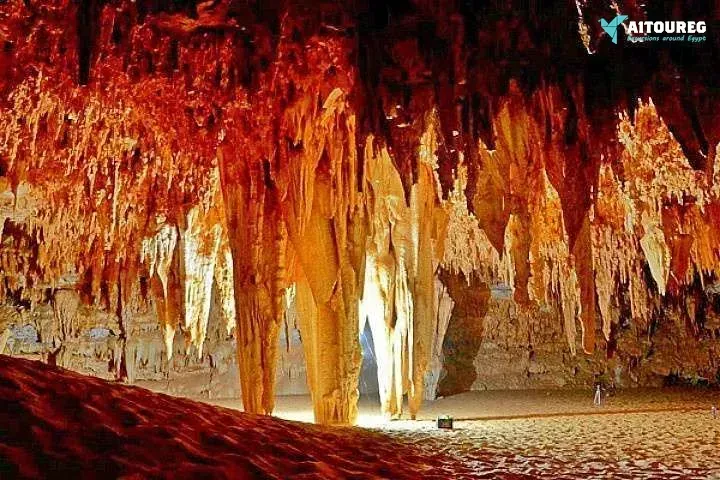 Viaggio di 3 giorni nel deserto bianco e grotta di Djara da Alessandria