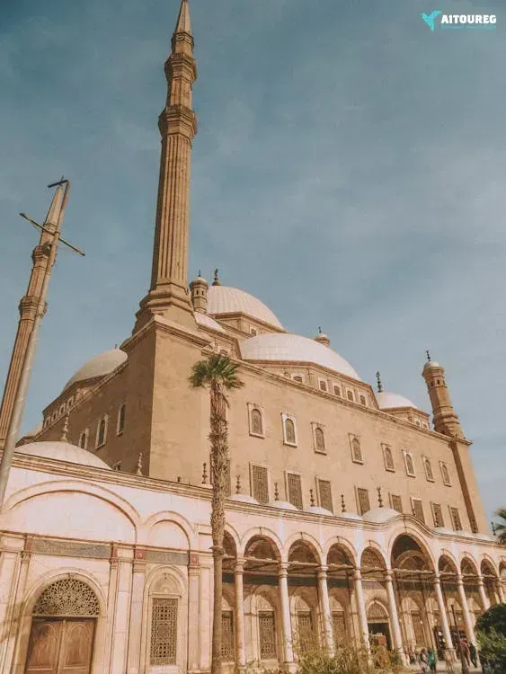 Three-day trip to Cairo from Hurghada by private car.