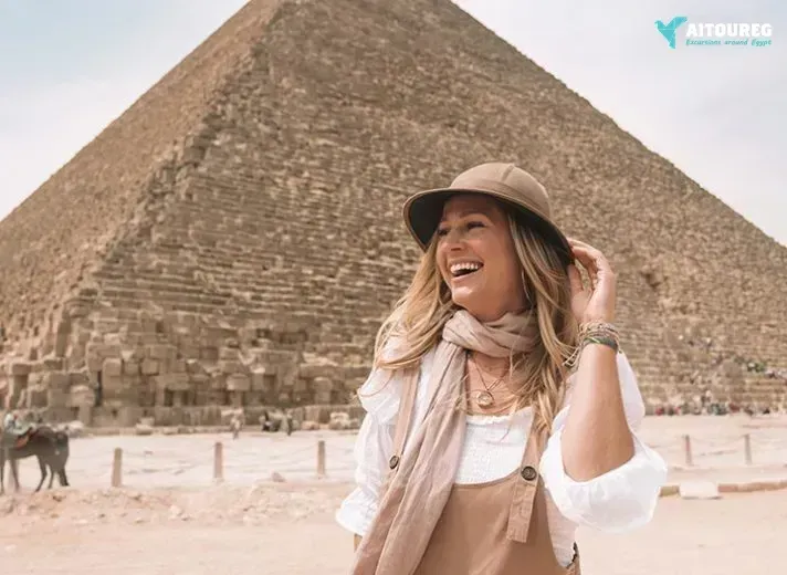4 days trip to the pyramids and the white desert from cairo