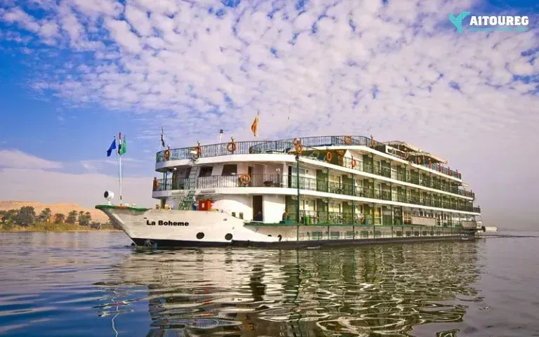 5 days nile river cruise from luxor on blue shadow