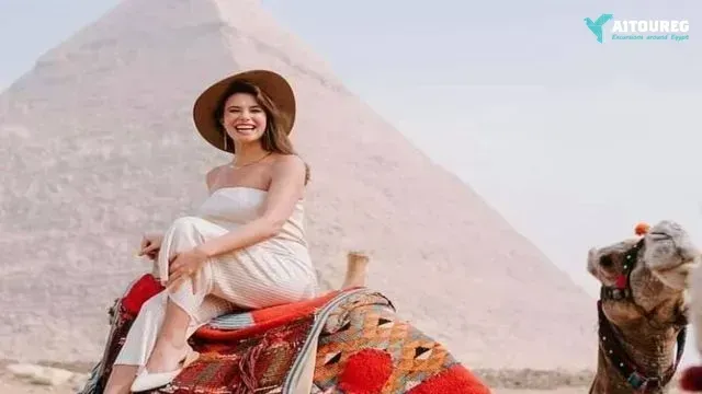 Day Trip by Flight from Marsa Alam to Cairo: Explore Pyramids & Museum