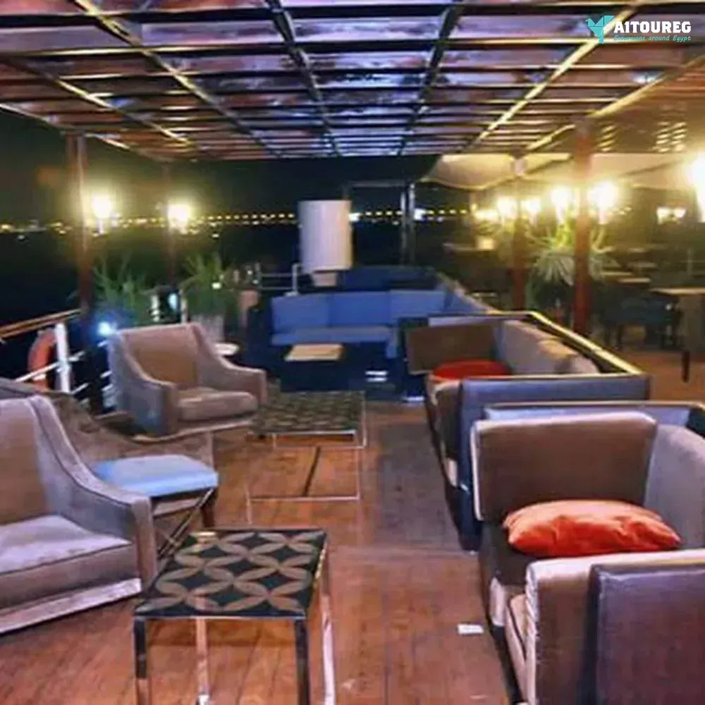 Cairo night dinner cruises on andrea memphis