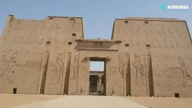 Day trip to edfu kom ombo from portghalib