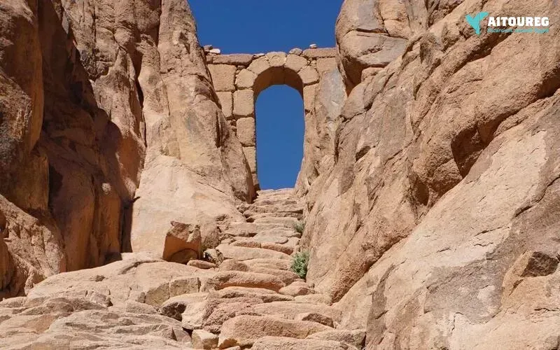 Mount sinai & st.catherine monastery group tour
