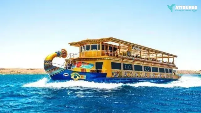 Nefertari seascope boat trip from marsa alam with dinner