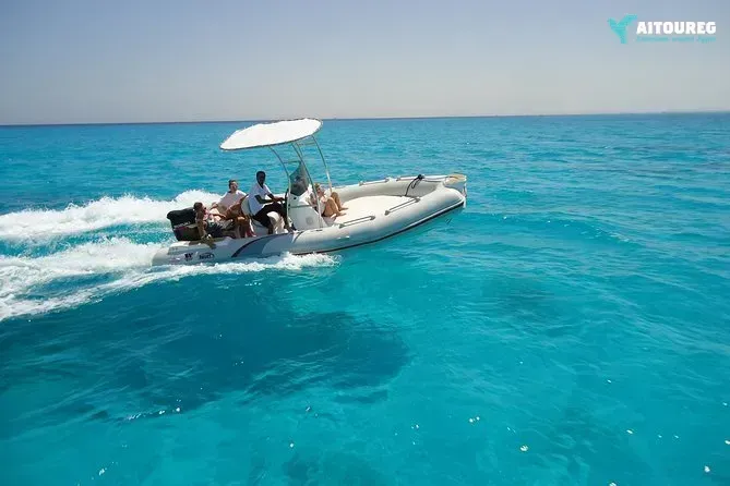 Private speedboat trip to giftun island from sahel hashesh