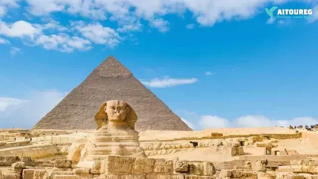 Private trip to giza pyramids from safaga