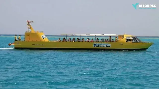 Submarine, seascape trip from sahel hashesh