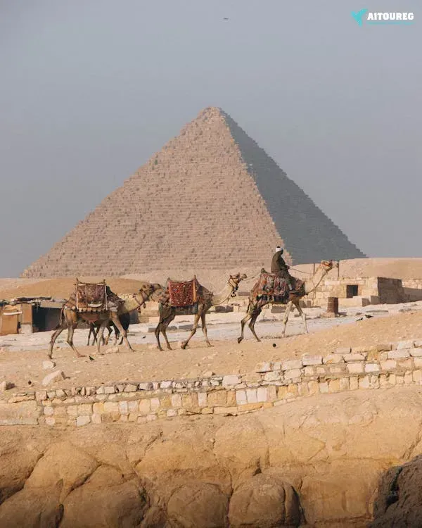 Tour to Giza Pyramids and Sphinx from Cairo- Unforgettable Experience