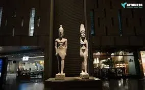 Grand Egyptian Museum GEM – Besuch der neuen Ausstellungen mit Tutanchamun-Schätzen