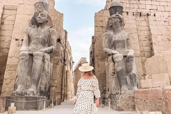 Lussor in Aereo da Sharm El Sheikh Scopri l'Antichità