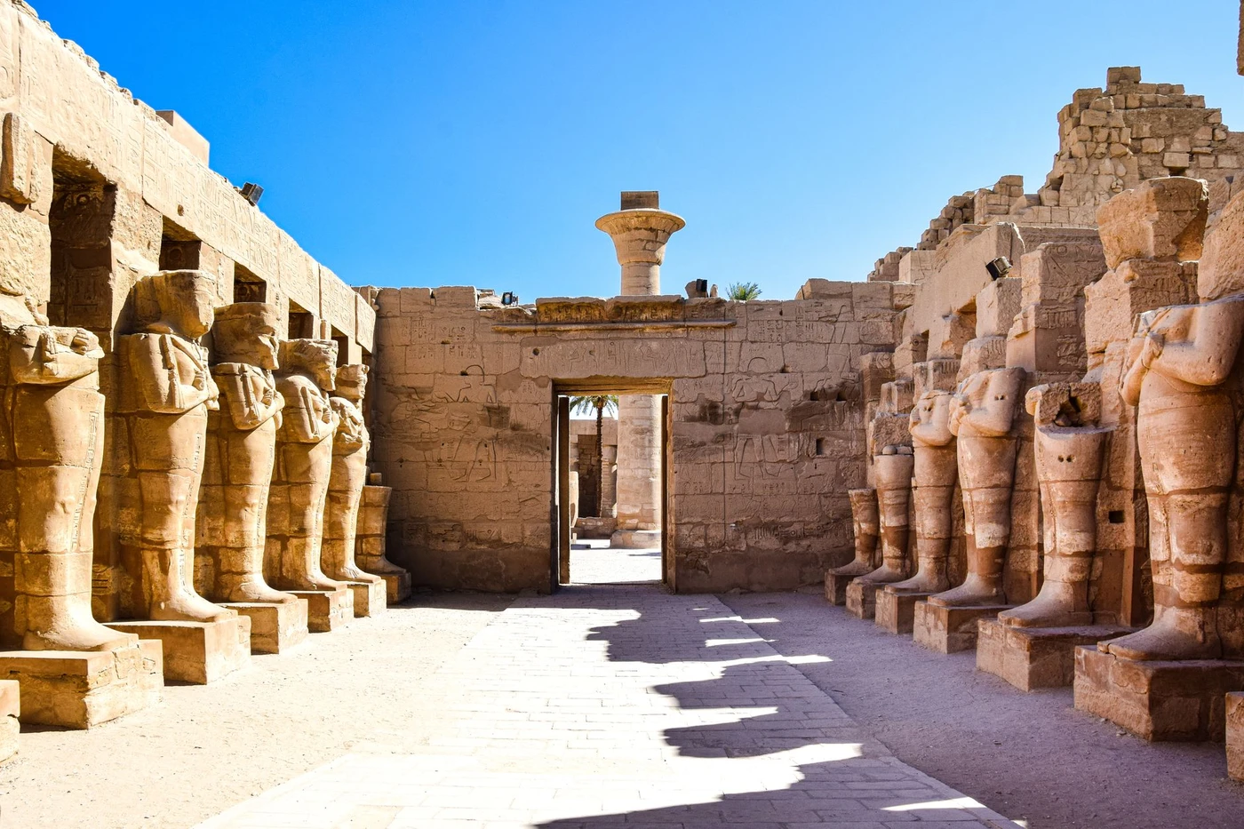 Excursion à Louxor depuis Assouan avec guide et déjeuner