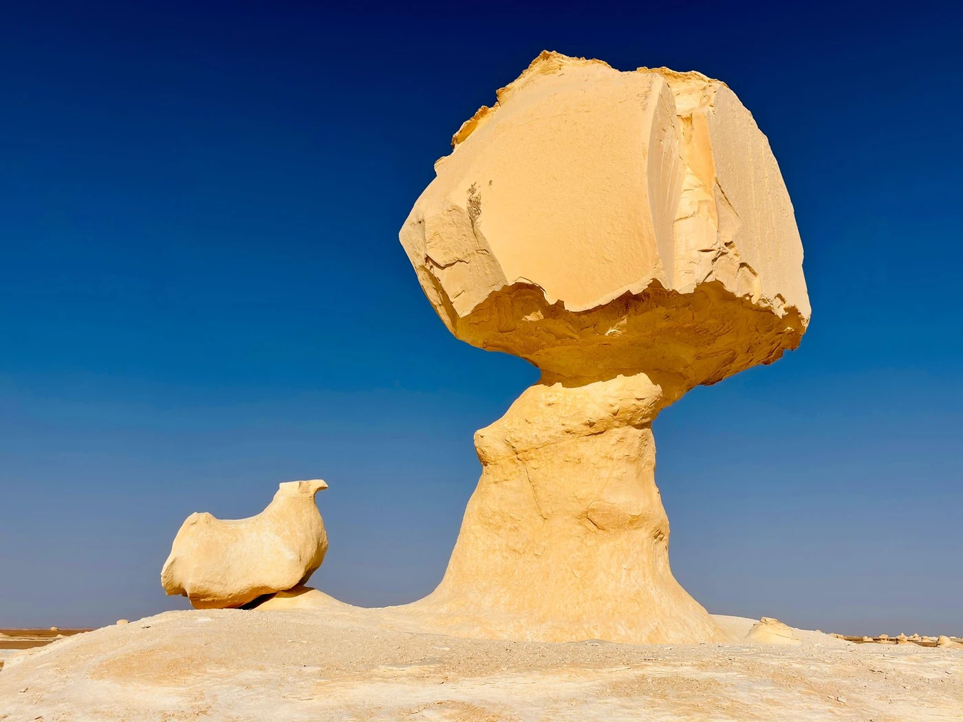 2-Day White Desert Tour from Hurghada