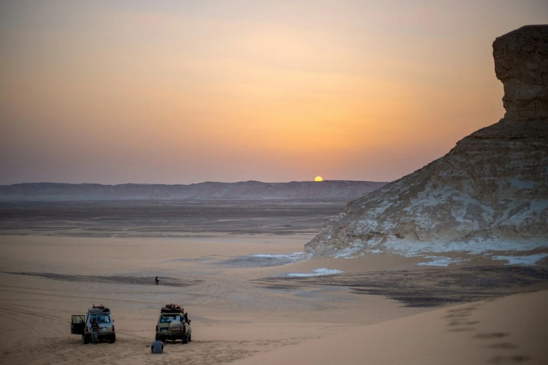 Bahariya Oasis and White Desert Day Trip from Cairo