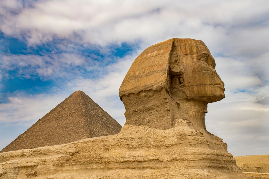 Private Giza Pyramids and Sphinx Tour from Cairo