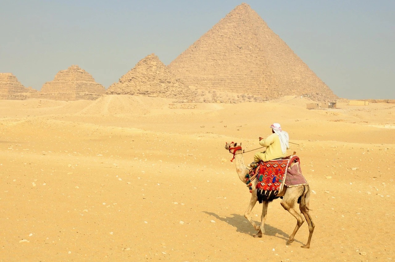 6-Day Egypt Tour Package: Cairo, Luxor & Aswan