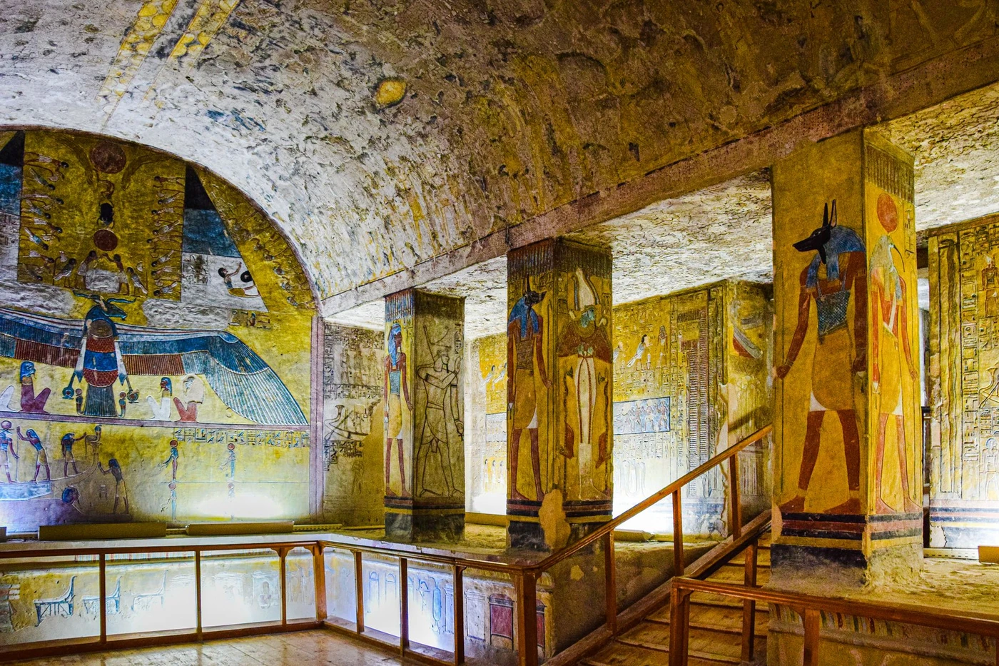 Tour sul Nilo a Luxor tra riva est e ovest con pranzo
