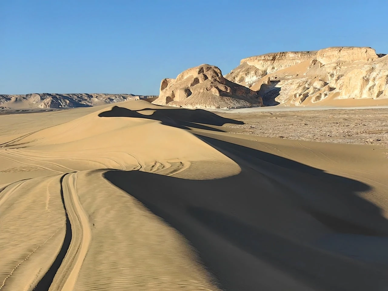 Egypt 10-Day Tour with White Desert & Nile Sights