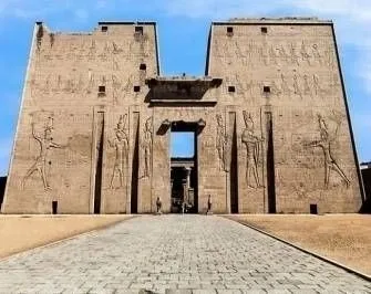 5 days itinerary cairo and nile cruise from sahel hashesh Day 4- Edfu temple-Luxor temple