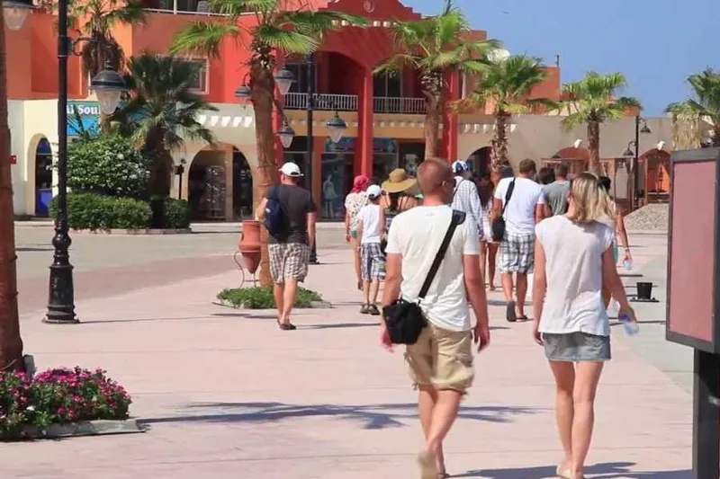 Hurghada city tour to explore its top attractions and sights. Hurghada City tour