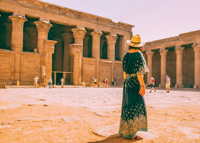 10 Tage Ägypten Reise: Kairo & Nilkreuzfahrt Paket Tag 7: Edfu und Kom Ombo