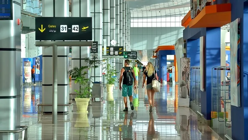 Luxor Flughafentransfers nach Kairo mit dem Bus Luxor Flughafen Transfers nach Kairo Mit Dem Bus